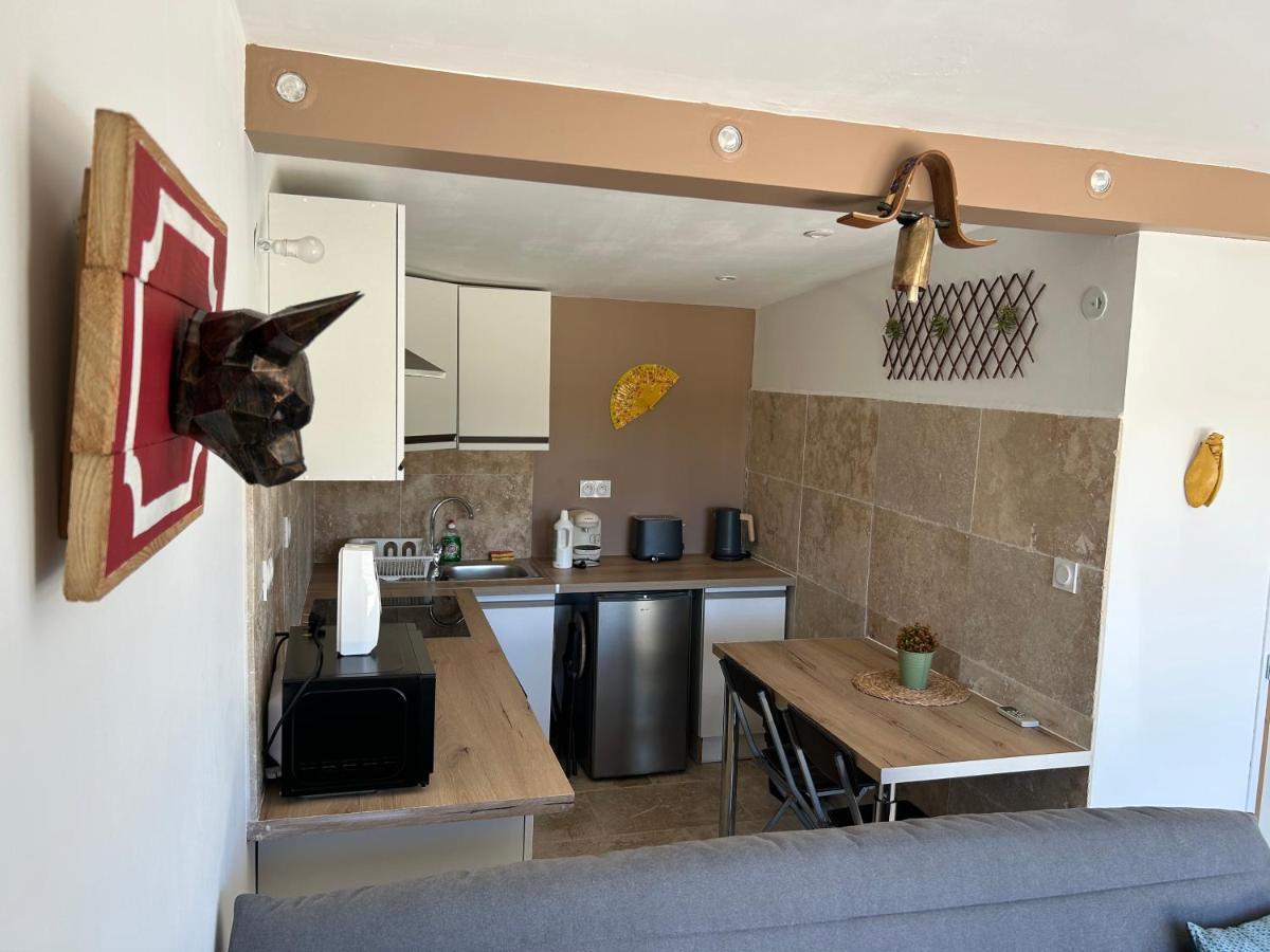 Studio A La Ferme Villa Arles Exteriör bild